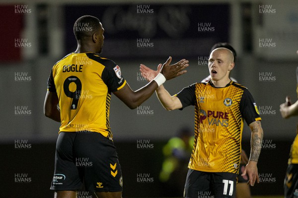 181022 - Newport County v Southampton U21 - Papa Johns Trophy - Omar Bogle of Newport County celebrates scoring his side's first goal from the penalty spot with James Waite