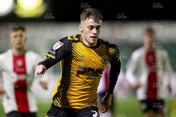 181022 - Newport County v Southampton U21 - Papa Johns Trophy - Lewis Collins of Newport County in action