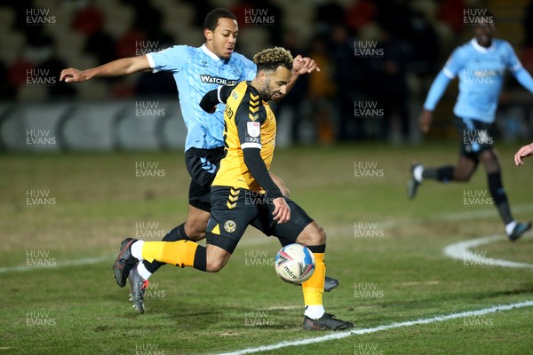090221 - Newport County v Southend United, Sky Bet League 2 - Nicky Maynard of Newport County looks to take a shot at goal