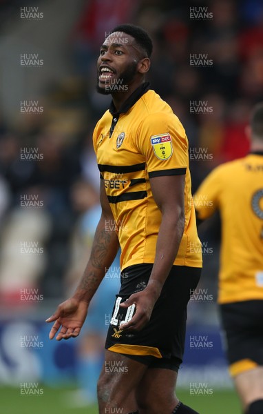 131018 - Newport County v Stevenage - SkyBet League Two - Jamille Matt of Newport has words with the linesman