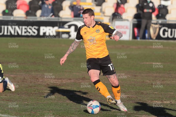 270221 - Newport County v Stevenage - Sky Bet League 2 - Scot Bennett of Newport County looks to attack