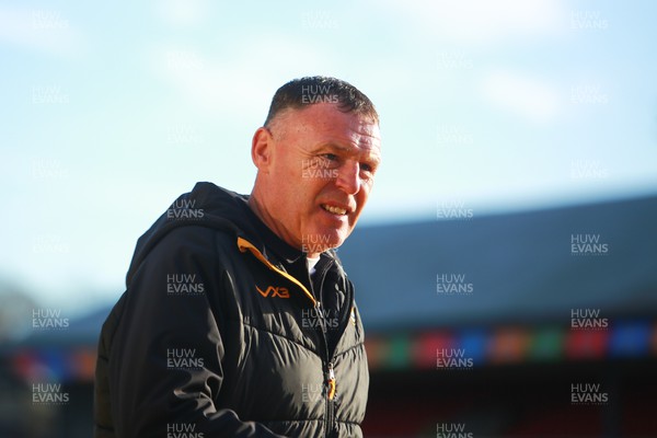 251123 - Newport County v Stockport County - Sky Bet League 2 - Manager of Newport County Graham Coughlan