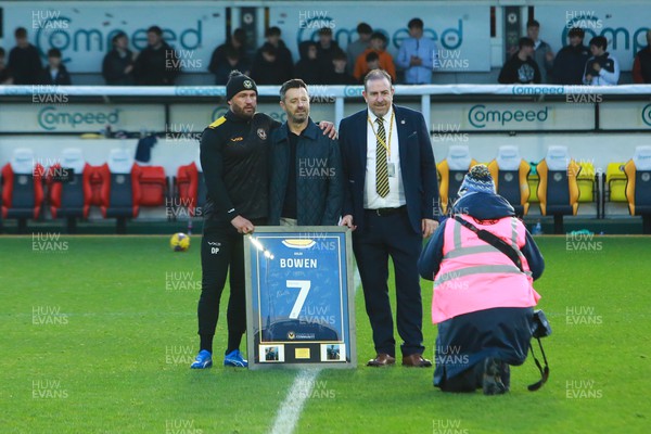 251123 - Newport County v Stockport County - Sky Bet League 2 - Newport County present past player Jason Bowen to the Rodney Parade crowd as they present him with a specially designed MND shirt 