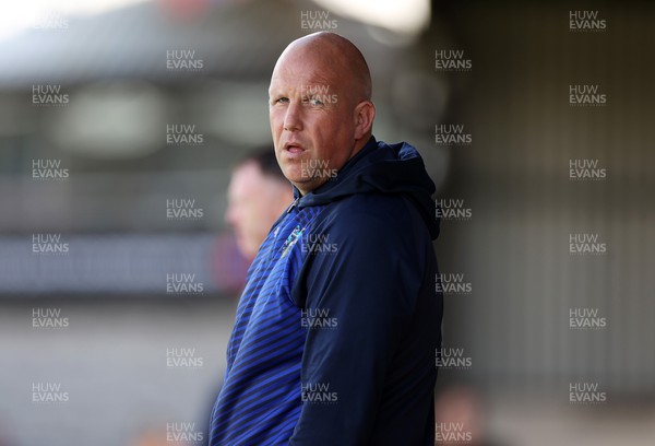 260823 - Newport County v Sutton United - SkyBet League Two - Sutton United Manager Matt Gray 
