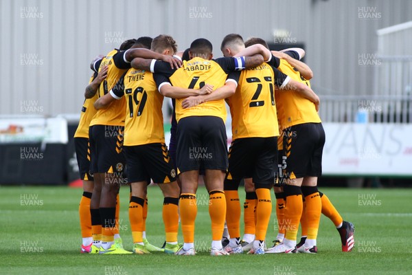 050920 - Newport County vs Swansea City - EFL Carabao Cup - Round 1 -  PLayers of Newport County huddle before kick off