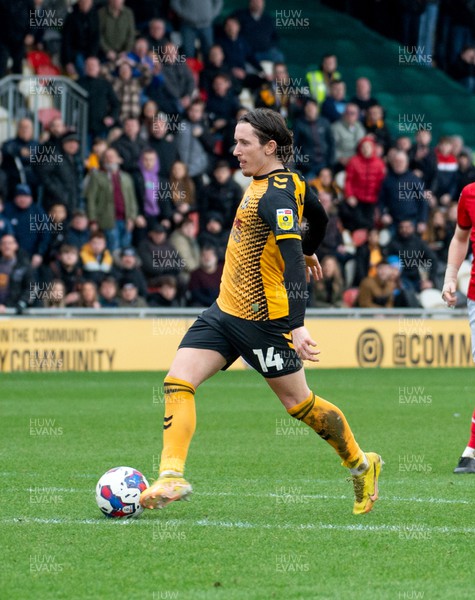 040223 - Newport County v Swindon Town - Sky Bet League 2 - Aaron Lewis of Newport County on the ball in the build up to the second goal