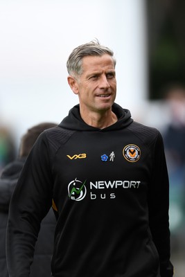 041025 - Newport County v Swindon Town - Sky Bet League 2 - Newport County Manager, David Hughes