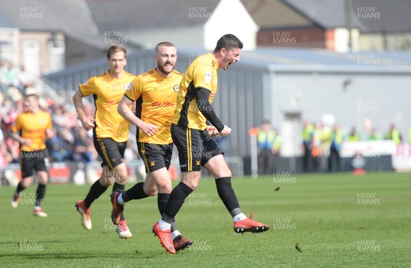 140418 - Newport County v Swindon Town - SkyBet League 2 - Padraig Amond of Newport County celebrates scoring goal