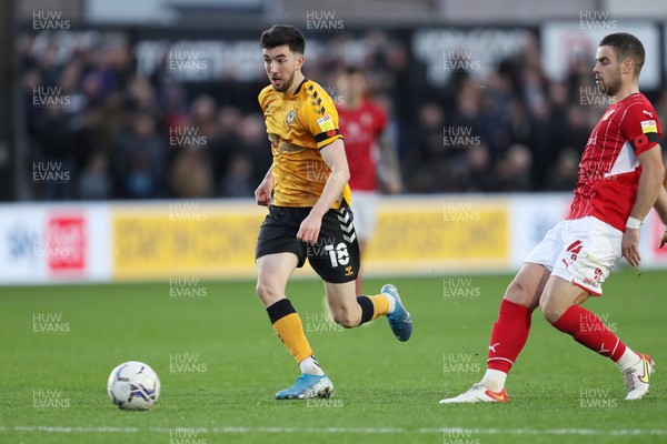 201121 - Newport County v Swindon Town - Sky Bet League 2 - Finn Azaz of Newport County chases a Dion Conroy of Swindon Town backpass