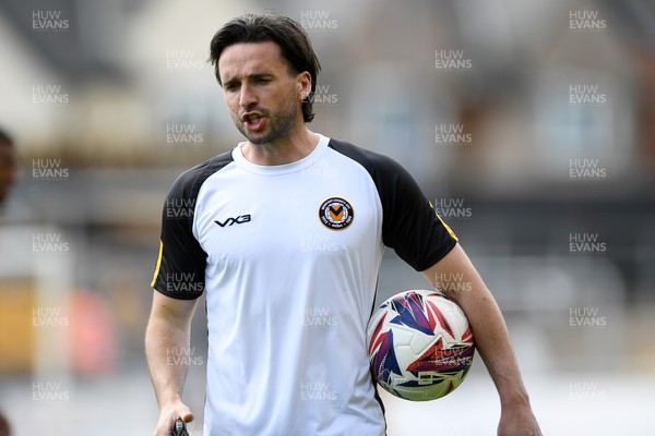 030525 - Newport County v Tranmere Rovers - Sky Bet League 2 - Aaron Wildig of Newport County coaching his side
