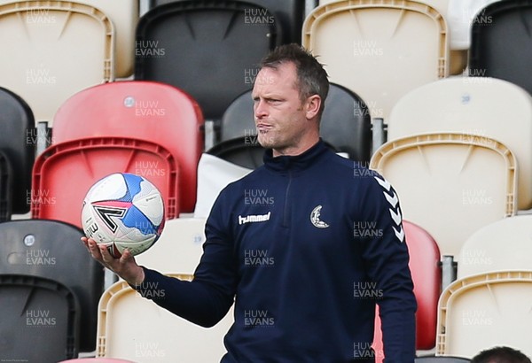 171020 - Newport County v Tranmere Rovers, Sky Bet League 2 - Newport County manager Michael Flynn during the match
