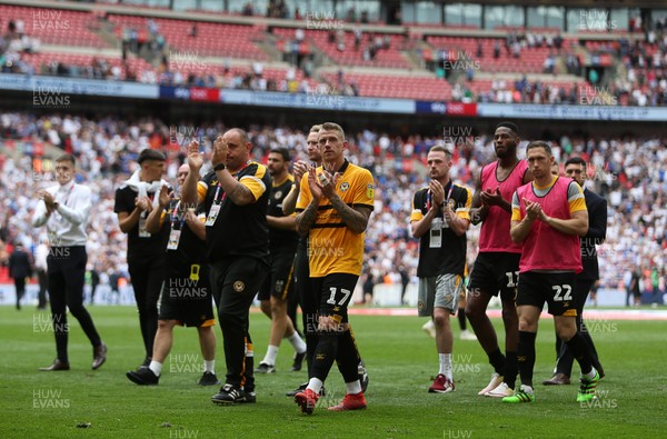250519 - Newport County v Tranmere Rovers - SkyBet League Two Play-off Final - Newport players thanks the fans