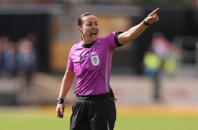 290826 Newport County v Tranmere Rovers, EFL Sky Bet League 2 - Referee Emily Heaslip