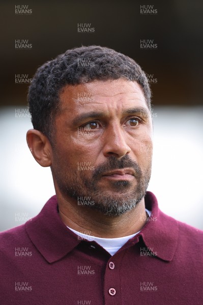 290826 Newport County v Tranmere Rovers, EFL Sky Bet League 2 - Newport County head coach Hayden Mullins