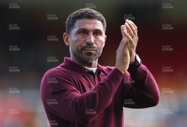 290826 Newport County v Tranmere Rovers, EFL Sky Bet League 2 - Newport County head coach Hayden Mullins at the end of the match