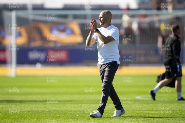 050822 - Newport County v Walsall - Sky Bet League 2 - Newport County manager James Rowberry applauds the fans at full time