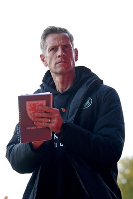 081125 - Newport County v Walsall - Sky Bet League 2 - Newport County Manager, David Hughes