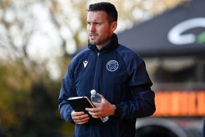 081125 - Newport County v Walsall - Sky Bet League 2 - Mat Sadler, Walsall Manager