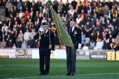 081125 - Newport County v Walsall - Sky Bet League 2 - Both sides hold a minutes silence ahead of the game
