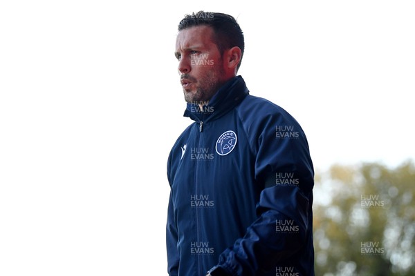 081125 - Newport County v Walsall - Sky Bet League 2 - Mat Sadler, Walsall Manager