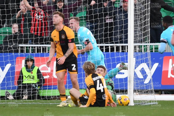 081125 - Newport County v Walsall - Sky Bet League 2 - Ryan Finnigan of Walsall scores a goal