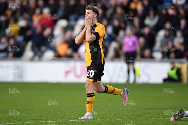 081125 - Newport County v Walsall - Sky Bet League 2 - Ben Lloyd of Newport County gives close