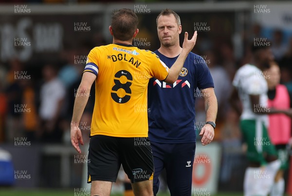 180921 - Newport County v Walsall - SkyBet League Two - Matthew Dolan and Newport County Manager Michael Flynn at full time