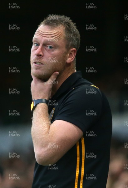 270819 - Newport County v West Ham United - Carabao Cup - Newport County Manager Michael Flynn