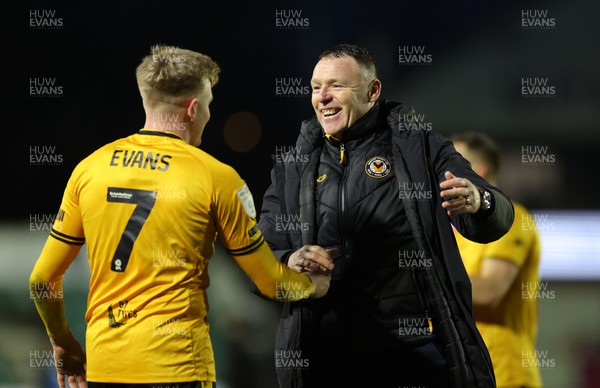 200124 - Newport County v Wrexham, EFL Sky Bet Championship - Newport County manager Graham Coughlan and Will Evans of Newport County celebrate at the end of the match
