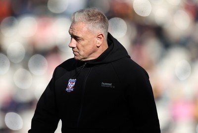 171026 - Newport County v York City, SkyBet League Two - York City Manager Scott Lindsey 