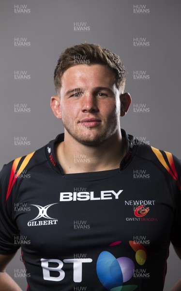 110816 - Newport Gwent Dragons Squad Headshots - Elliot Dee