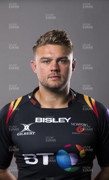 110816 - Newport Gwent Dragons Squad Headshots - Lewis Evans