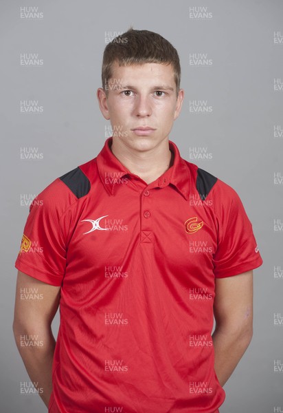 180913 - Newport Gwent Dragons Under 16 Squad -Tyler Pritchard( c ) Huw Evans Agency