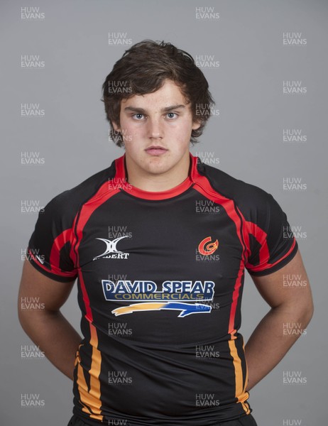 180913 - Newport Gwent Dragons Under 18 Squad -Ellis Shipp ( c ) Huw Evans Agency