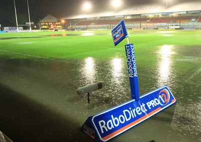 04.11.11 Dragons v Blues - RaboDirect PRO 12 - Dragons' Rodney Parade an hour before kick off 