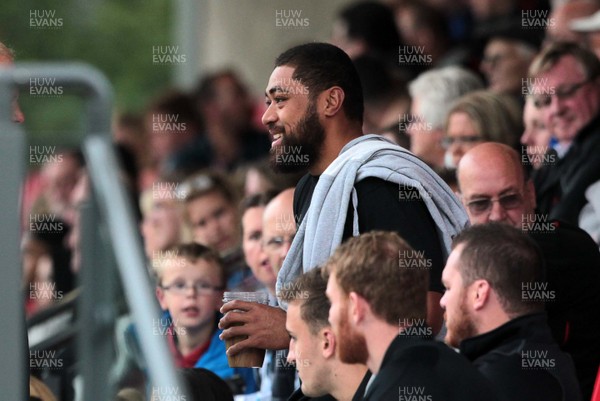 140815 - Newport Gwent Dragons v Nottingham - Pre Season Friendly - Taulupe Faletau watches on from the stands