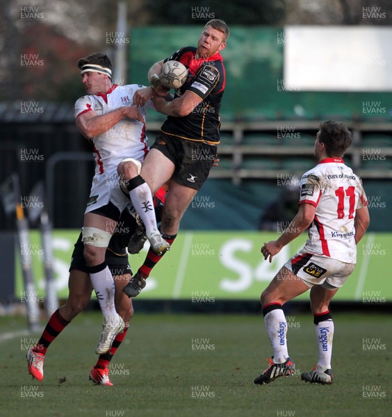 080315 - Newport Gwent Dragons v Ulster - Guinness PRO12 - Jack Dixon of Dragons and Robbie Diack of Ulster collide in the air