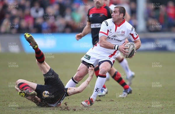 080315 - Newport Gwent Dragons v Ulster, Guinness PRO12 - Ulster's Ruan Pienaar is tackled by Dragons' Tom Prydie