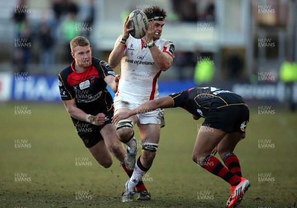 080315 - Newport Gwent Dragons v Ulster, Guinness PRO12 - Ulster's Clive Ross is tackled by Dragons' Ashton Hewitt