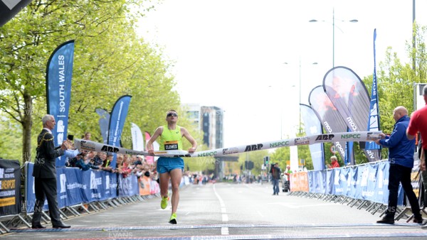 050519 - ABP Newport Wales Marathon & 10K - Matt Clowesy wins the Men's 10K