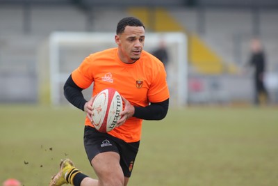 150225 - Newport RFC v Carmarthen Quins - Super Rygbi Cymru (SRC) - Ashton Hewitt of Newport continues his recovery