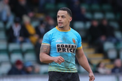 150225 - Newport RFC v Carmarthen Quins - Super Rygbi Cymru (SRC) - Ashton Hewitt of Newport