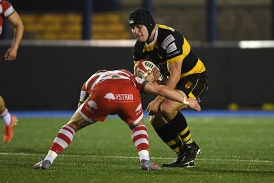 070326 - Newport RFC v Llandovery RFC - SRC Cup Final - Ben Roach of Newport
