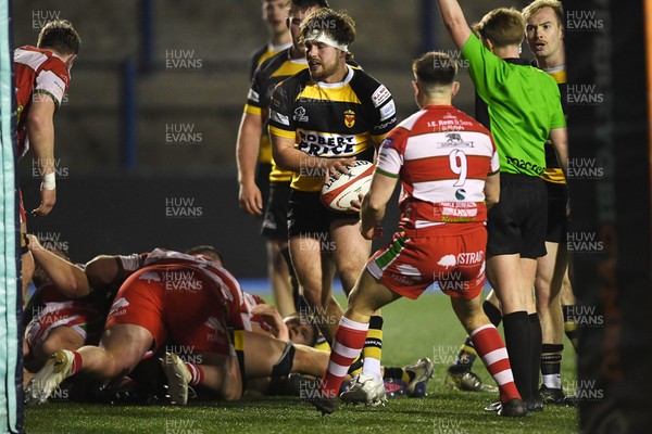 070326 - Newport RFC v Llandovery RFC - SRC Cup Final - Wade Langley of Newport