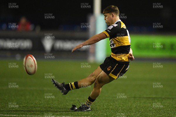 070326 - Newport RFC v Llandovery RFC - SRC Cup Final - Jac Lloyd of Newport kicks the conversion