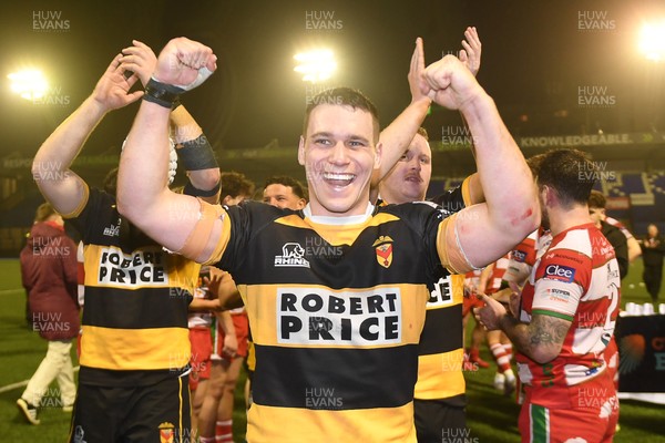 070326 - Newport RFC v Llandovery RFC - SRC Cup Final - Newport players celebrate the win at full time