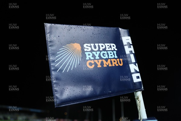 120925 - Newport RFC v Llandovery RFC - Super Rygbi Cymru SRC - Corner flag