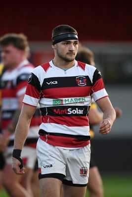 090426 - Newport RFC v Pontypool RFC - Super Rygbi Cymru - Ellis Lewis of Pontypool