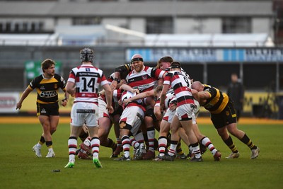 090426 - Newport RFC v Pontypool RFC - Super Rygbi Cymru - Joe Davies of Pontypool in the scrum
