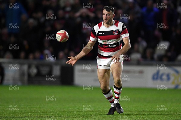 090426 - Newport RFC v Pontypool RFC - Super Rygbi Cymru - Marcus Jones of Pontypool